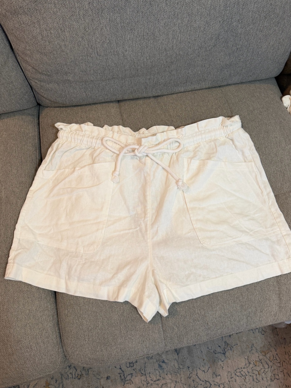 Universal Thread Drawstring Shorts